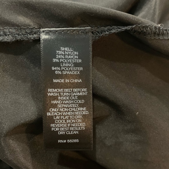 Express Sequin Midi Dress - Picture 4 of 5